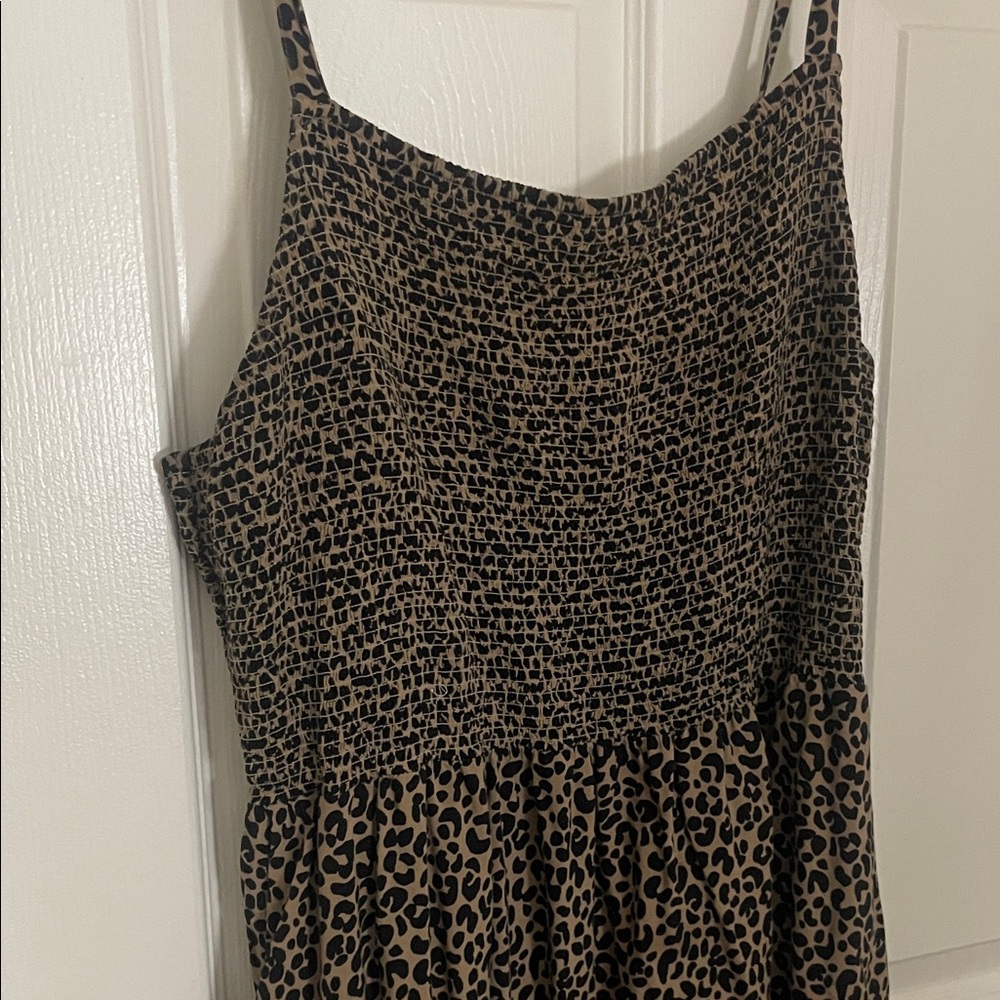 Old Navy Brown Leopard Print Midi Dress - Picture 2 of 4